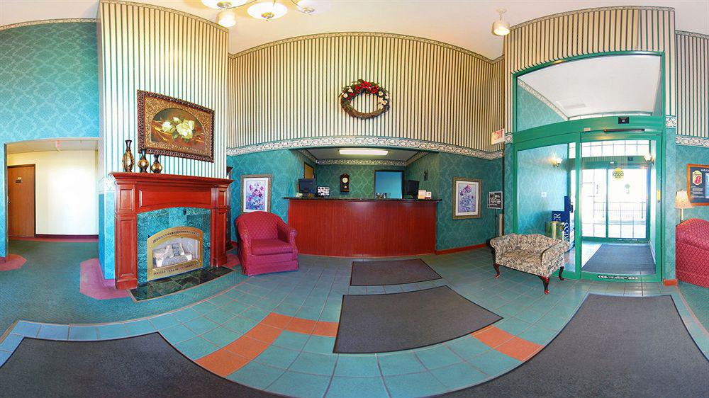 Super 8 By Wyndham Hudson Hotel Bagian luar foto